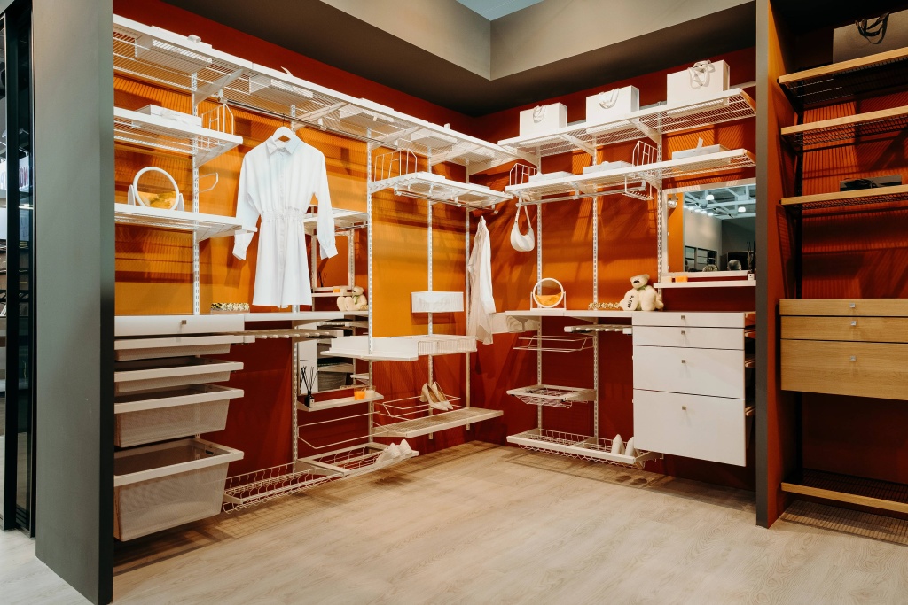 Updated Storage system with the new decor made of natural solid oak