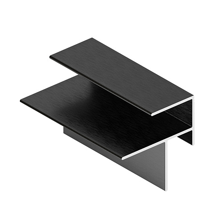 Universal plinth corner